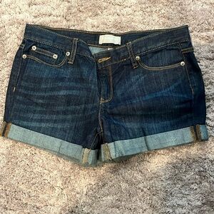 Like New Banana Republic Jean shorts size 4